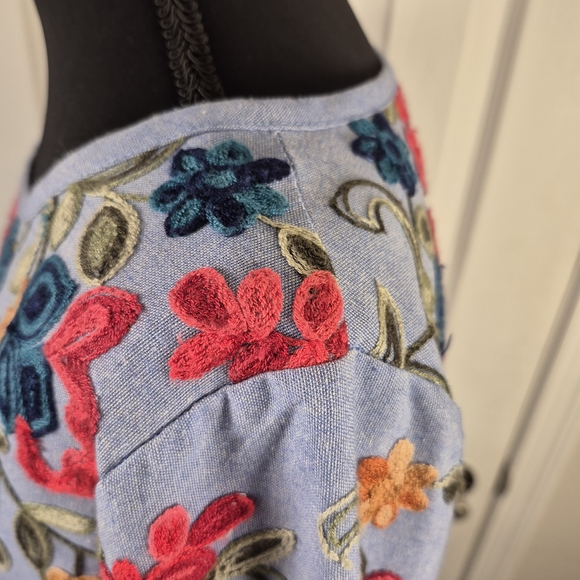 Anthropologie Kindred Embroidered Boho Peasant Top SM - Picture 4 of 5